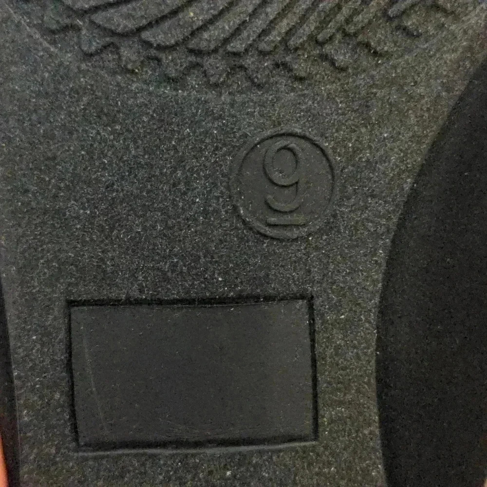 Scoop Women's Point Toe Slingback Mules with Bow - Picture 11 of 11